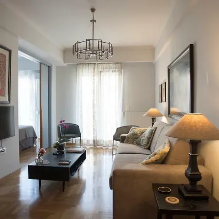 Elegant 2 Bedroom Under Acropolis Apartment Athens